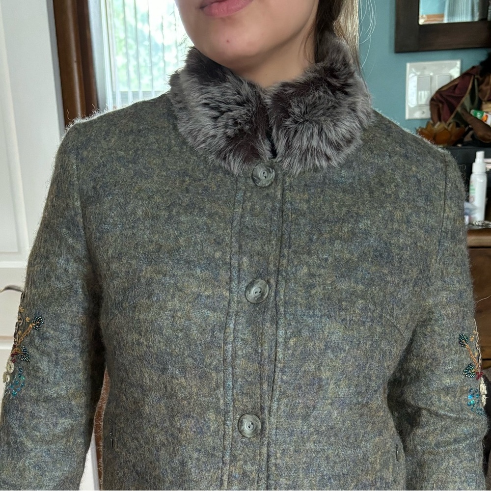 Green jacket - Picture 13 of 16